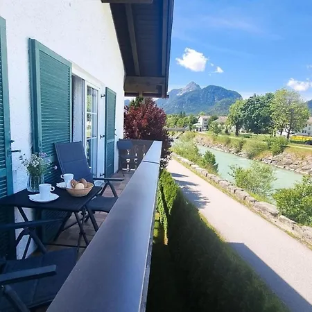 Mika -101- アパート *